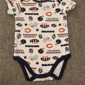 NFL Team Apparel Chicago Bears Baby Bodysuit 3–6M
